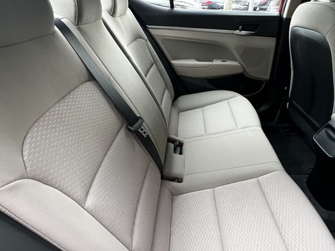Used 2020 Hyundai Elantra Value Edition FWD image 40