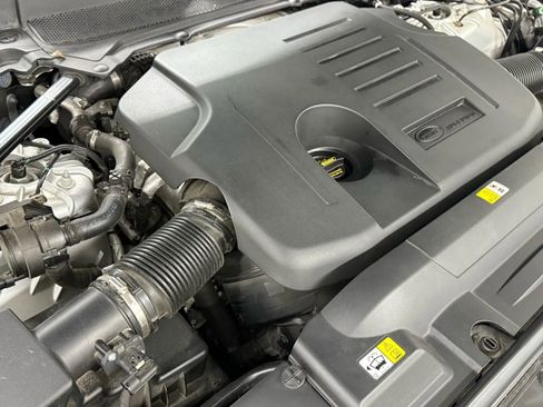 Used 2020 Land Rover Range Rover HSE image 52