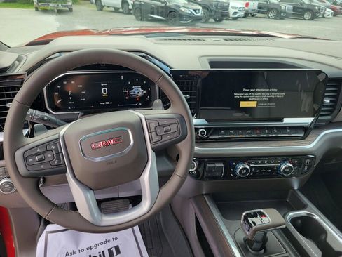 New 2026 GMC Sierra 1500 SLT w/ SLT Premium Plus Package AWD/4WD image 10