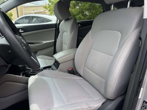Used 2021 Hyundai Tucson Value FWD image 17
