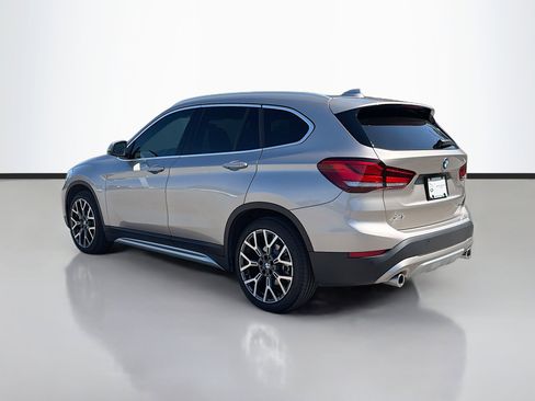 Used 2021 BMW X1 xDrive28i w/ Premium Package AWD/4WD image 3