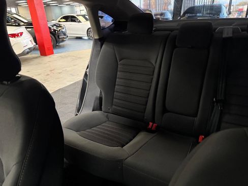 Used 2018 Ford Fusion SE w/ Fusion SE Technology Package image 34