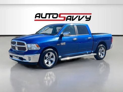 Used 2017 RAM 1500 Lone Star RWD image 3