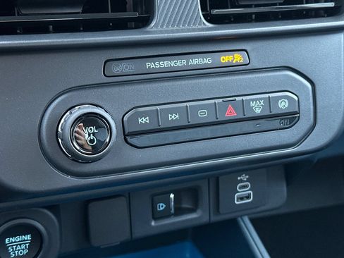 New 2026 Ford Maverick XLT w/ XLT Luxury Package FWD image 18