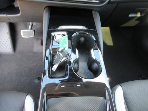 New 2026 Buick Envision Sport Touring image 21