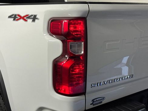 Certified 2025 Chevrolet Silverado 2500 LT w/ Convenience Package AWD/4WD image 53