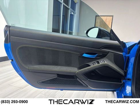Used 2023 Porsche 718 Cayman GT4 RS RWD image 49