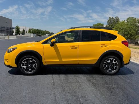 Used 2015 Subaru Crosstrek 2.0i Premium w/ Special Edition Package AWD/4WD image 7