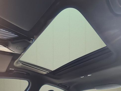 Used 2019 BMW 330i Sedan w/ Convenience Package image 37