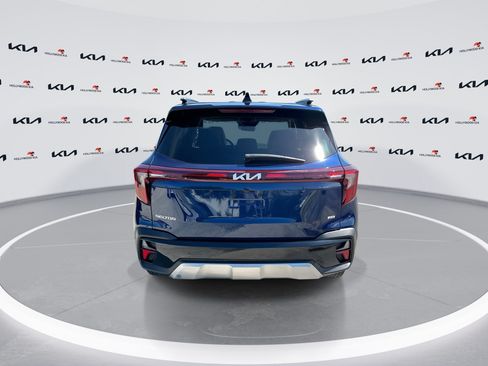 Certified 2024 Kia Seltos EX AWD/4WD image 7