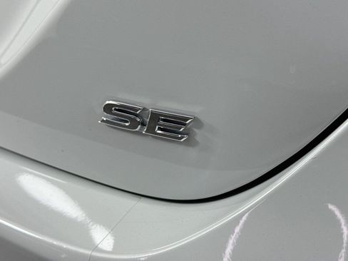 Certified 2024 Toyota Camry SE FWD image 13