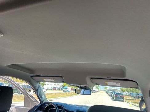 Used 2025 GMC Sierra 1500 SLT image 45