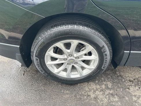 Used 2021 Chevrolet Equinox LT image 42