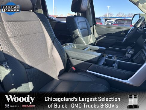 Used 2022 Toyota Tundra Limited w/ Power Package image 36