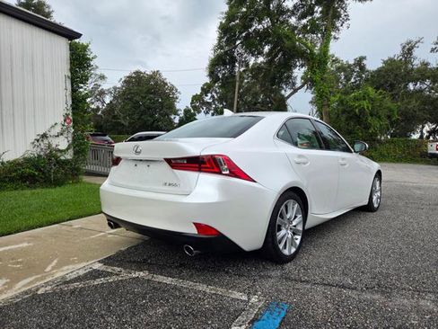 Used 2016 Lexus IS 200t image 5