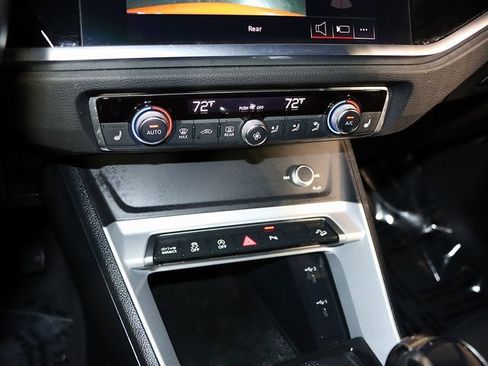 Used 2022 Audi Q3 2.0T Premium image 19