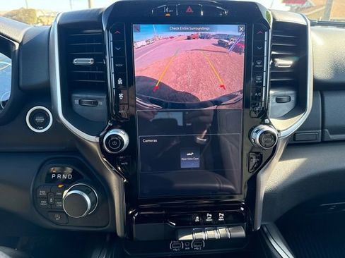 New 2026 RAM 1500 4x4 Crew Cab image 25