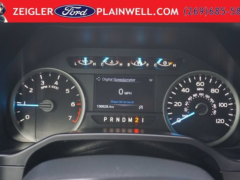 Used 2016 Ford F150 XLT w/ Equipment Group 302A Luxury AWD/4WD image 28