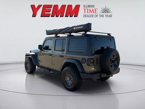 Used 2025 Jeep Wrangler Unlimited Sport AWD/4WD image 9
