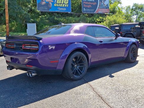 Certified 2023 Dodge Challenger R/T Scat Pack RWD image 4
