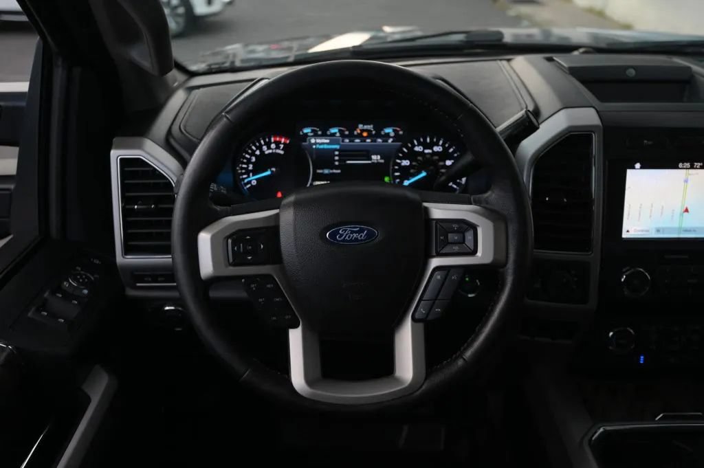 Used 2019 Ford F350 Lariat w/ Lariat Ultimate Package AWD/4WD image 40