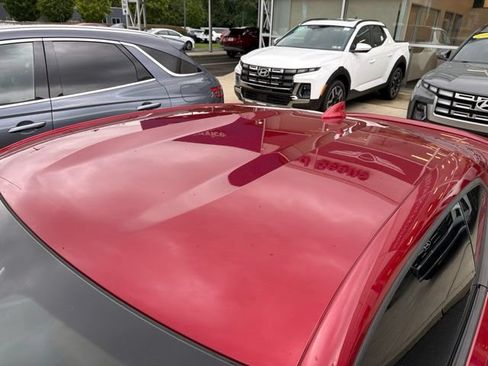 Used 2016 Chevrolet Camaro LT RWD image 5