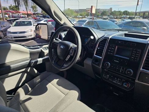 Used 2016 Ford F150 XLT RWD image 9