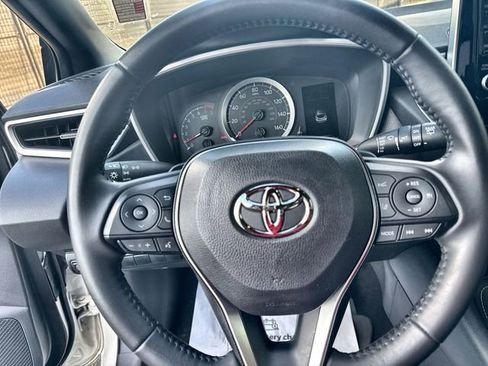 Used 2022 Toyota Corolla SE FWD image 23
