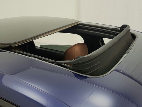 Used 2023 Audi e-tron Premium Plus w/ Premium Plus Package image 33