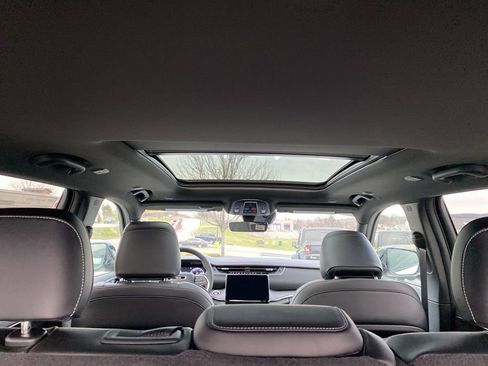 New 2025 Jeep Grand Cherokee Limited image 17