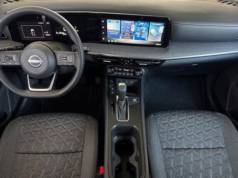 New 2026 Nissan Kicks SV w/ Charging Package FWD image 14