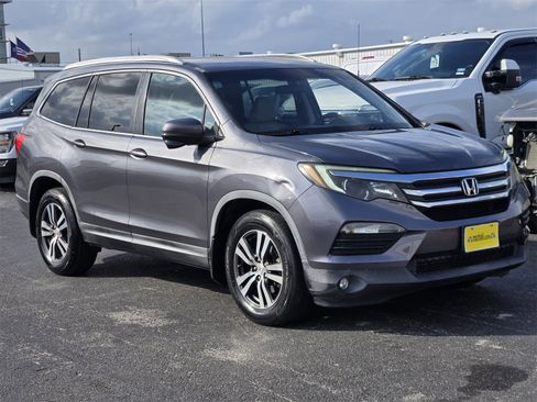 Used 2016 Honda Pilot EX image 3