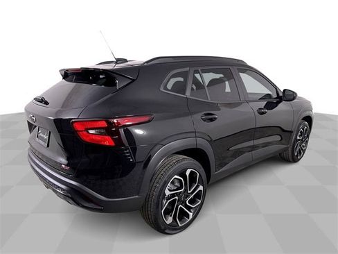 New 2026 Chevrolet Trax RS w/ Driver Confidence Package image 8