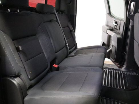 Used 2019 GMC Sierra 1500 SLE w/ SLE Value Package AWD/4WD image 9