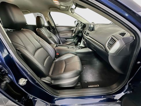 Used 2018 MAZDA MAZDA3 Touring FWD image 30
