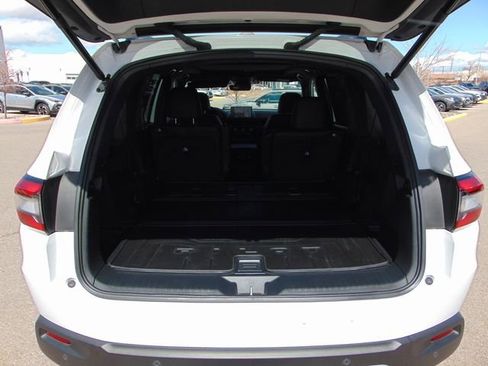 Certified 2025 Honda Pilot TrailSport image 25