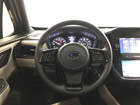 Used 2025 Subaru Forester AWD/4WD image 18