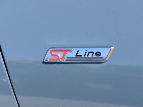 Used 2024 Ford Escape ST-Line image 14