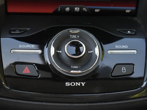 Used 2013 Ford C-MAX SEL FWD image 25