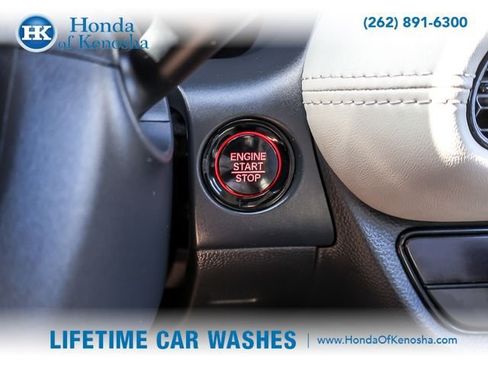Certified 2025 Honda HR-V LX image 18