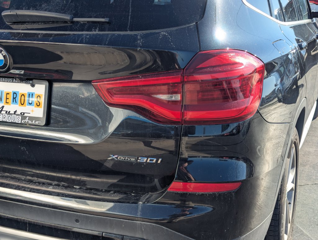 Used 2021 BMW X3 xDrive30i AWD/4WD image 5