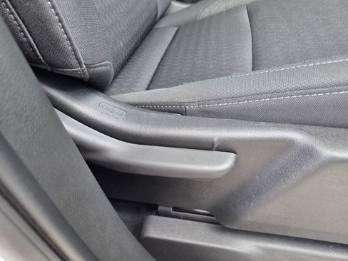 Used 2023 Chevrolet Silverado 1500 Custom RWD image 16