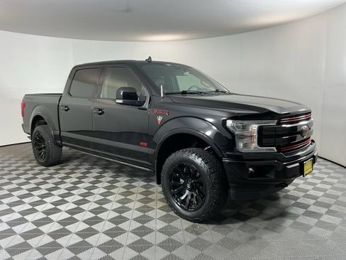 Used 2019 Ford F150 Lariat w/ Equipment Group 502A Luxury AWD/4WD image 3