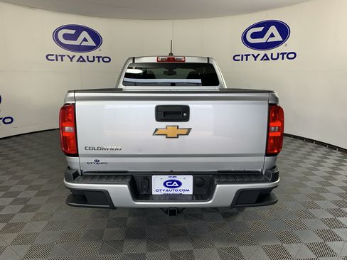 Used 2015 Chevrolet Colorado Z71 AWD/4WD image 4