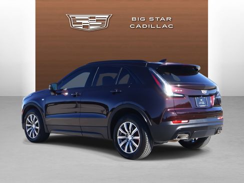 Used 2021 Cadillac XT4 Sport image 3