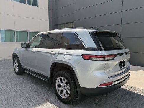 Used 2022 Jeep Grand Cherokee Limited w/ MOPAR Finishing Package RWD image 8