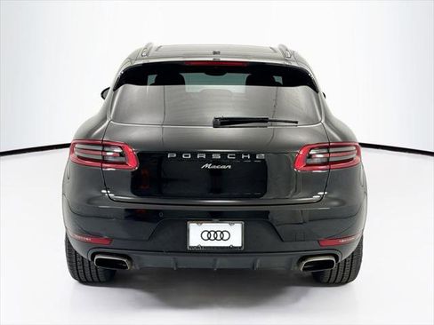 Used 2018 Porsche Macan w/ Premium Package Plus AWD/4WD image 6