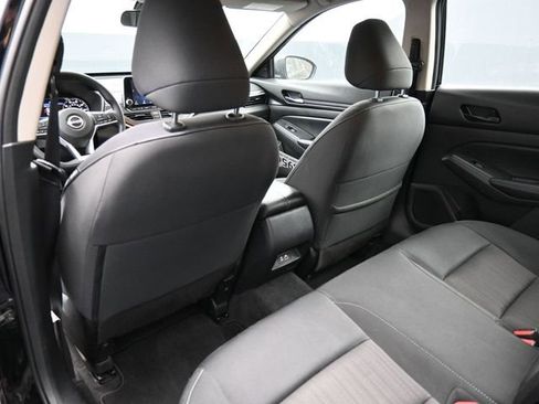 Used 2024 Nissan Altima 2.5 SV image 33