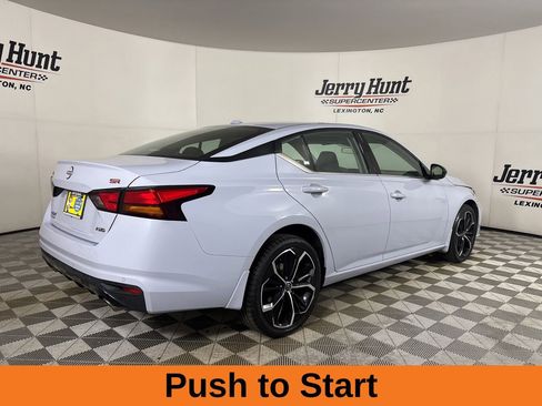 Used 2024 Nissan Altima 2.5 SR AWD/4WD image 5