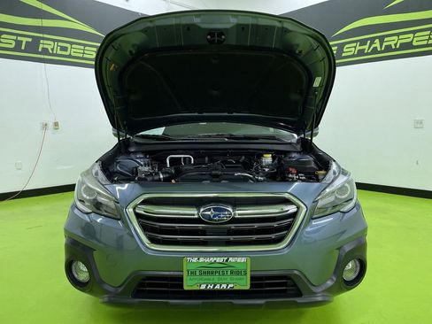 Used 2018 Subaru Outback 2.5i Limited image 4